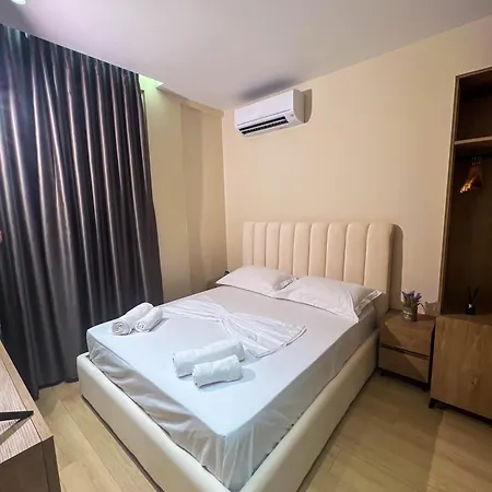 Hotel Serenita *