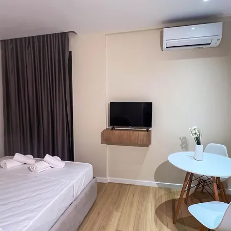 Hotel Serenita